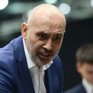 Μια ανάσα από τον Ηρακλή ο Ζόραν Λούκιτς Μια ανάσα από τον Ηρακλή ο Ζόραν Λούκιτς