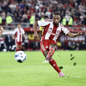 Με πέναλτι του Ελ Κααμπί το 1-0 ο Ολυμπιακός (video) Με πέναλτι του Ελ Κααμπί το 1-0 ο Ολυμπιακός (video)
