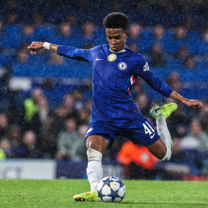 Ο Εστεβάο «μιμείται» τον Εμπαπέ και τον Χάαλαντ στο Champions League