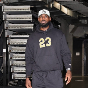 Στην αναμονή ο ΛεΜπρόν: Πότε θα επιστρέψει