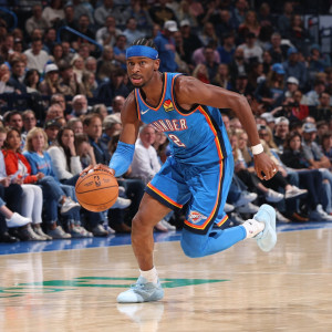 Συνεχίζουν ακάθεκτοι Θάντερ και Σπερς