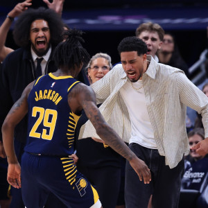 Πρώτη νίκη για τους Πέισερς, οι Ρόκετς τελείωσαν το σερί των Σέλτικς