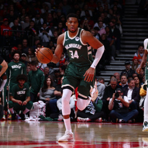 Αντετοκούνμπο: «Θα ήθελα πολύ να δω έναν αγώνα ανάμεσα στον πρωταθλητή της EuroLeague και του NBA»