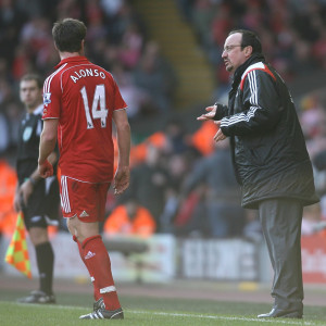 O Τσάμπι Αλόνσο θυμήθηκε τη συνεργασία του με τον Μπενίτεθ: «Δίπλα στον Ράφα έμαθα πολλά για το ποδόσφαιρο»