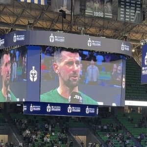 Έκλαψε ο Τζόκοβιτς με το βίντεο στη μνήμη του προπονητή του: «Hταν σαν πατέρας για μένα» (video)