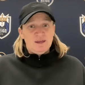 Προπονήτρια ποδοσφαίρου στην Αμερική πήρε συμβουλές για τακτική από το ChatGPT με καλά αποτελέσματα Προπονήτρια ποδοσφαίρου στην Αμερική πήρε συμβουλές για τακτική από το ChatGPT με καλά αποτελέσματα