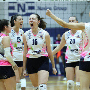 Το Μαρκόπουλο έκανε το 3/3 απέναντι στη Θέτιδα Βούλας Το Μαρκόπουλο έκανε το 3/3 απέναντι στη Θέτιδα Βούλας