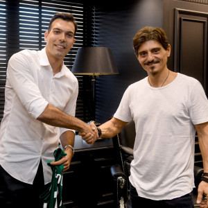 Γιαννακόπουλος: «Τα βρήκαμε και με Σλούκα, μένει να πάρουμε και έναν ψηλό»