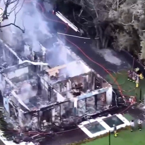 Δύσκολες ώρες για τον Έρικ Σποέλστρα: Καταστράφηκε το σπίτι του από πυρκαγιά (video)