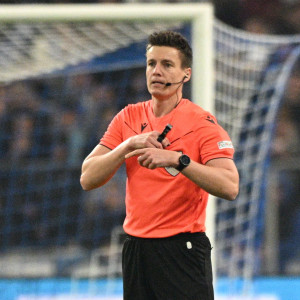 Ο Elite Γερμανός Ζίμπερτ στο Ολυμπιακός - Άρης Ο Elite Γερμανός Ζίμπερτ στο Ολυμπιακός - Άρης