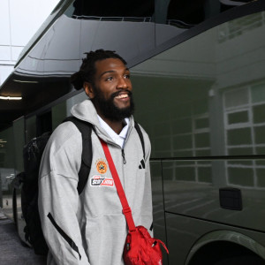 Με Φαρίντ και 13 παίκτες ο Παναθηναϊκός στο Παρίσι