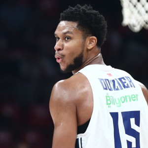 Πρόβλημα στην Εφές: Εκτός για 4-6 εβδομάδες ο Ντοζίερ