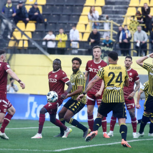 Ηταν που ήταν στραβό το κλίμα στον Άρη… ήρθε και έδεσε με την γρήγορη αποβολή