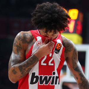 Ντόρσεϊ: «Προσεύχομαι για τον Έβανς - Μακάρι να μην είναι σοβαρός ο τραυματισμός»