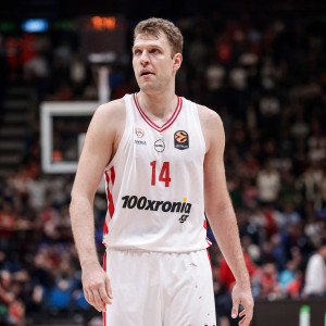 Περί Σάσα Βεζένκοβ και ανθρωποφαγιάς...