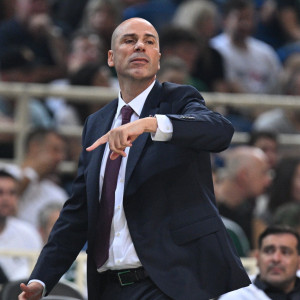 Σε πολύ δύσκολη θέση ο Πεναρόγια στην Μπαρτσελόνα - Έπαψε να τον στηρίζει ο Ναβάρο