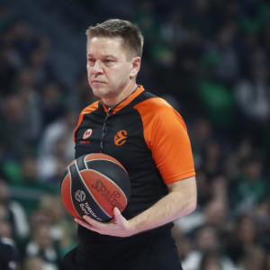 Οι διαιτητές του Ολυμπιακός - Παρί