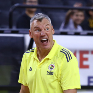 Ζόρικη νίκη με εκπληκτικό comeback για τη Φενέρμπαχτσε