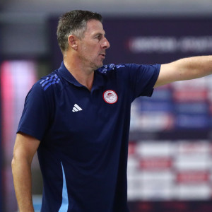 Αιχμές Φάτοβιτς και Γενηδουνιά κατά της διαιτησίας στο Ζάγκρεμπ μετά την ήττα από τη Μλάντοστ