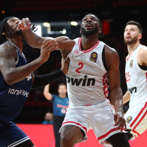 Οι καλύτερες στιγμές από την επιστροφή του Έβανς και το παιχνίδι του Ολυμπιακού με την Καρδίτσα