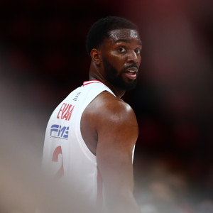 Φόβοι για ρήξη αχιλλείου: Έβανς και Ολυμπιακός περιμένουν τις εξετάσεις - Το ιστορικό των τραυματισμών του