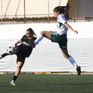 Πιάστηκαν στα χέρια στο ντέρμπι γυναικών ΑΕΚ-Παναθηναϊκός!