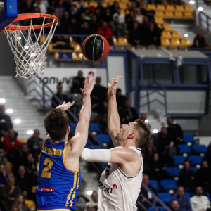 Με τρομερούς Κασελάκη και Χόρχλερ η Καρδίτσα πήρε μεγάλη νίκη κόντρα στο Περιστέρι