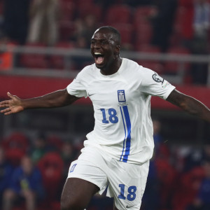 Το συγκινητικό μήνυμα του Τεττέη για την Εθνική: «Μαμά τα καταφέραμε!»