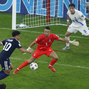 Οι μυθικές αποκρούσεις του Βλαχοδήμου που κράτησαν «ζωντανή» την Εθνική (video)