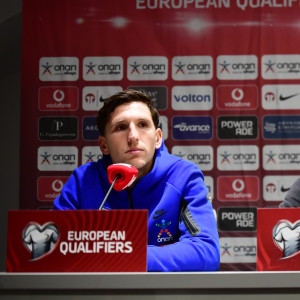 Ο Γιοβάνοβιτς αποθέωσε τον Ρέτσο: «Το καλύτερο παράδειγμα αφοσίωσης στην Εθνική»