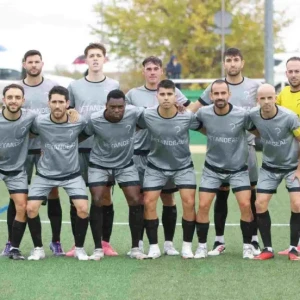 Η πιο μυστηριώδης ομάδα στο ποδόσφαιρο - Δεν έχει όνομα και το έμβλημά της είναι μια «ερώτηση»