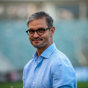 Ο Άγγελος Χαριστέας στην Κηφισιά, στη θέση του Κοτσόλη