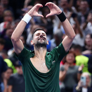 Νέο ρεκόρ για τον Τζόκοβιτς: Έγινε ο μεγαλύτερος σε ηλικία τενίστας που κατακτά τίτλο