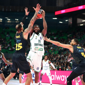 Φαρίντ και Ναν έσωσαν τον Παναθηναϊκό σε ντέρμπι από τα παλιά με τον Άρη