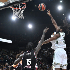 Πύργος... Φαρίντ στο Παρίσι, έβγαλε τον Παναθηναϊκό από το «σκοτάδι»!