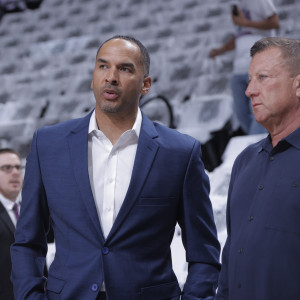 Πιο πιθανή από ποτέ η απόλυση του Νίκο Χάρισον στους Μάβερικς