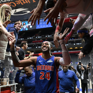 Ντάνις Τζένκινς: Το... διαμάντι του Πιτίνο που «λάμπει» στους Ντιτρόιτ Πίστονς