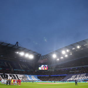 Το εντυπωσιακό κορεό των φίλων της Μάντσεστερ Σίτι για τα 1000 ματς του Γκουαρδιόλα