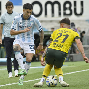 «Άλμα» playoffs για τη Ρασίνγκ που πήρε τρίποντο από... χρυσάφι κόντρα στην Ντεφένσα!