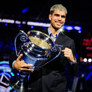 Η βράβευση του Αλκαράθ για το Νο.1 (video)