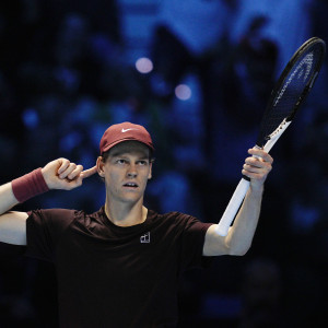 Τρομερός Σίνερ «καθάρισε» τον Αλκαράθ και στέφθηκε πρωταθλητής στο Τορίνο