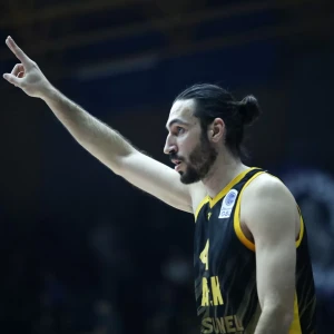 Πρόβλημα στην ΑΕΚ με Κατσίβελη