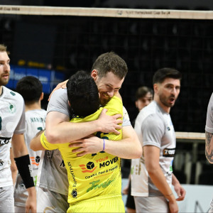 Ο Μίλωνας έκανε το 3/3 με «διπλό» κόντρα στον ΠΑΟΚ με 37-35 στο τρίτο σετ (videos)