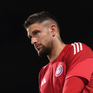 Πρόβλημα στον Ολυμπιακό - Τραυματίστηκε ο Πασχαλάκης