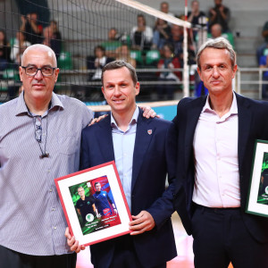 Η βράβευση των αδερφών Ψάρρα - Πρώτη φορά αντίπαλοι στη Volley League