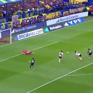 Το 1-0 της Μπόκα κόντρα στην Ρίβερ με τον Σεμπάγιος που έβαλε «φωτιά» στο Μπομπονέρα! (video)