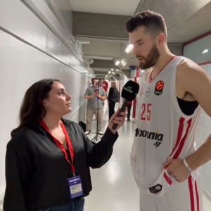 Ο Άλεκ Πίτερς στο Athletiko: «Εμπιστευόμαστε τον Βεζένκοφ για το τελευταίο σουτ, θα επιστρέψει στο παρκέ ο Έβανς»