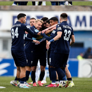 Προπονητής παραιτήθηκε από ιστορική ελληνική ομάδα μετά από βαριά ήττα στο Κύπελλο