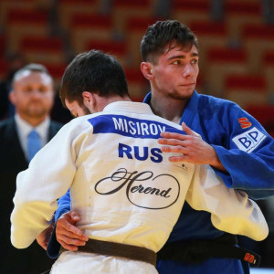 Οι Ρώσοι επιστρέφουν με εθνικό ύμνο και σημαία στο τζούντο!