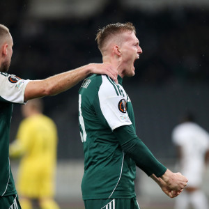 Ο Σφιντέρσκι με κεφαλιά το 1-0 για τον Παναθηναϊκό μετά από εξαιρετική ασίστ του Ζαρουρί (video)